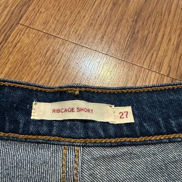 Levi’s blue denim RIBCAGE jeans distressed raw hem cotton blend jean shorts 27 - Picture 2 of 7